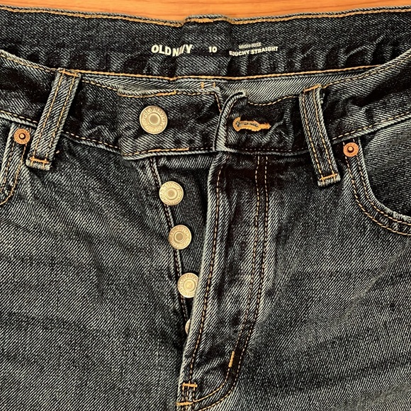 Old navy High rise slouchy straight jean shorts - Picture 2 of 3